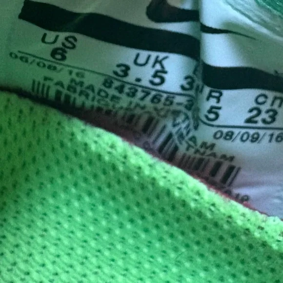 Nike Women's Lime and Gray Athletic Shoes - Picture 5 of 5